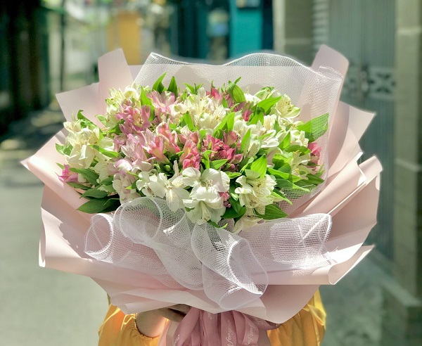 bó hoa thủy tiên