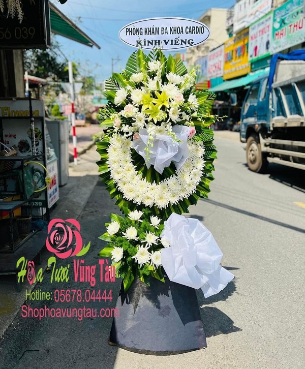 ghi nội dung vòng hoa đám tang