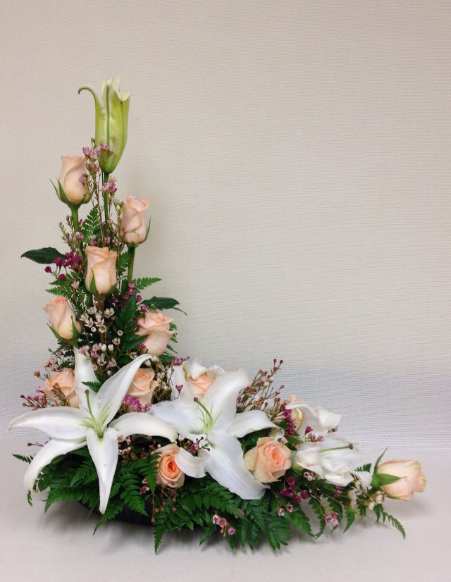 kiểu cắm hoa hình chữ L