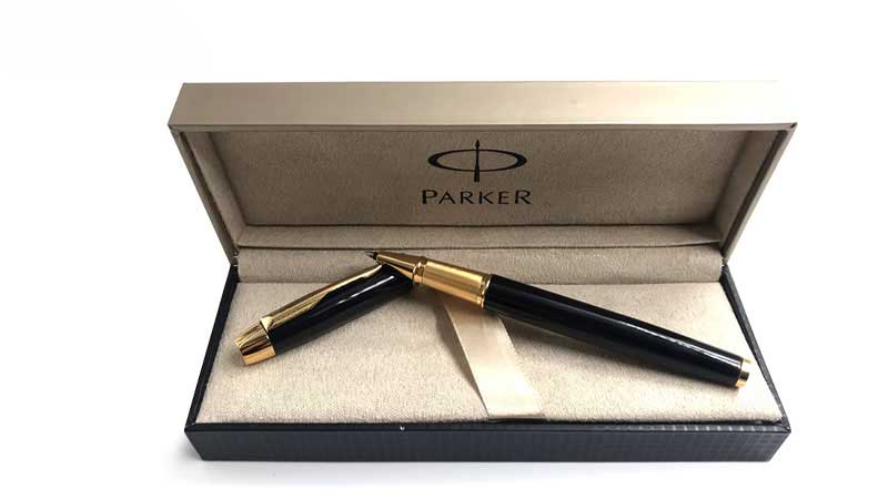 30+ món quà tặng 20/11 ý nghĩa dành cho thầy cô giáo