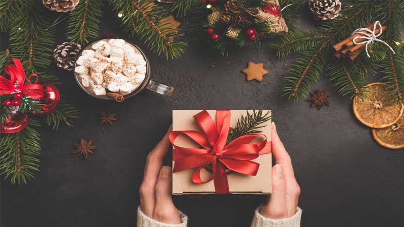 16 món quà giáng sinh cho nam giới dành tặng bạn trai ý nghĩa nhất