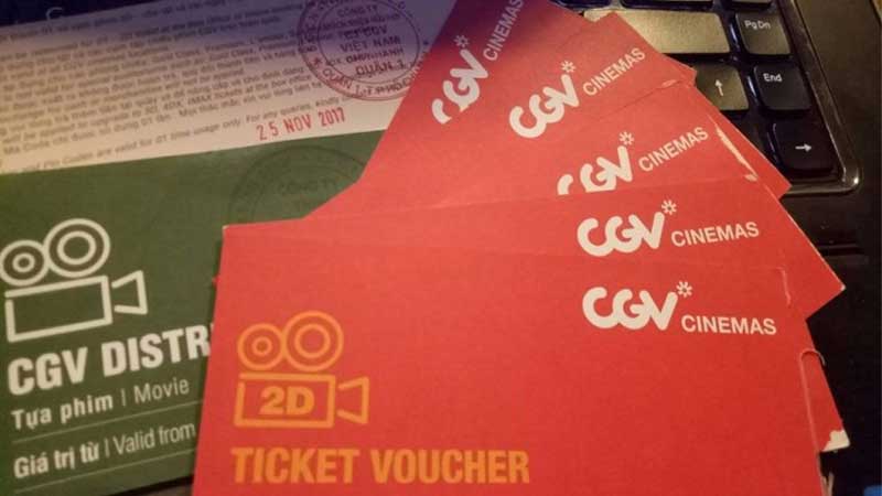 Gợi ý 15 món quà noel cho bạn gái ý nghĩa và tình cảm