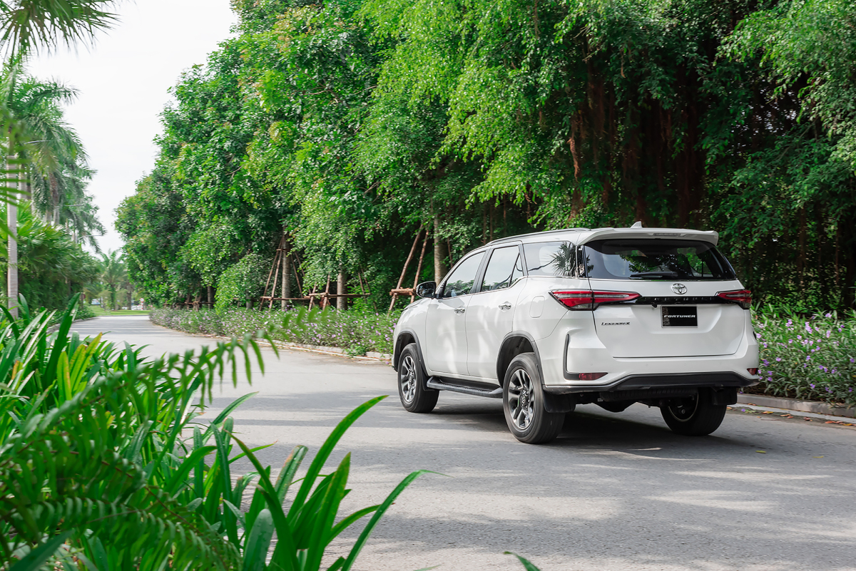 Fortuner-5
