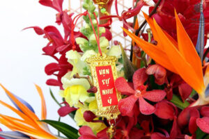 hoa chưng ngày tết rước tài lộc